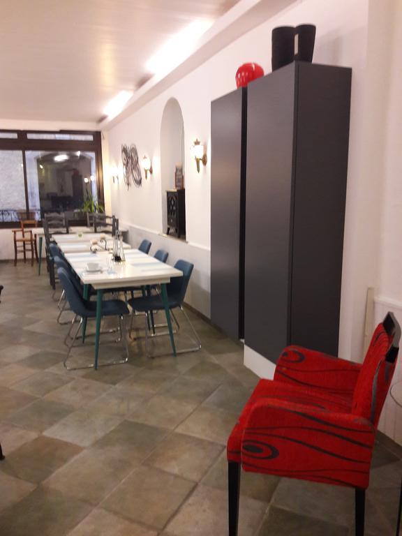 图尔手表酒店 里沃萨尔特 外观 照片